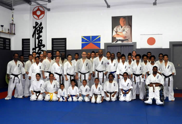 stage de karaté Kyokushinkai à la Réunion avec shihan Kostov et sensei Kostova