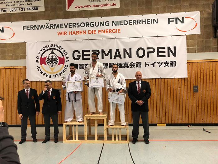 Jérémy OLIVAUD 1er en poids légers à l'Open d'Allemagne de karaté Kyokushinkai