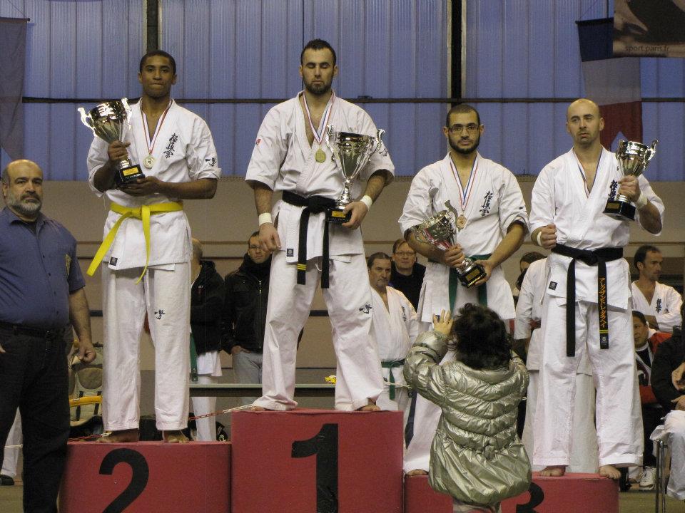Coupe de France 2012 : France-Kyokushin trust les podiums !!