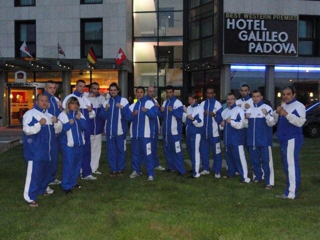 25ème Championnat d'Europe officiel Kyokushinkai Kata et Kumité Padova 2011...